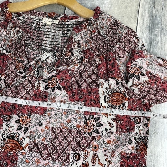 JANE and Delancy multicolored long sleeve‎ boho blouse. Smocked neckline/sleeves - Picture 9 of 13